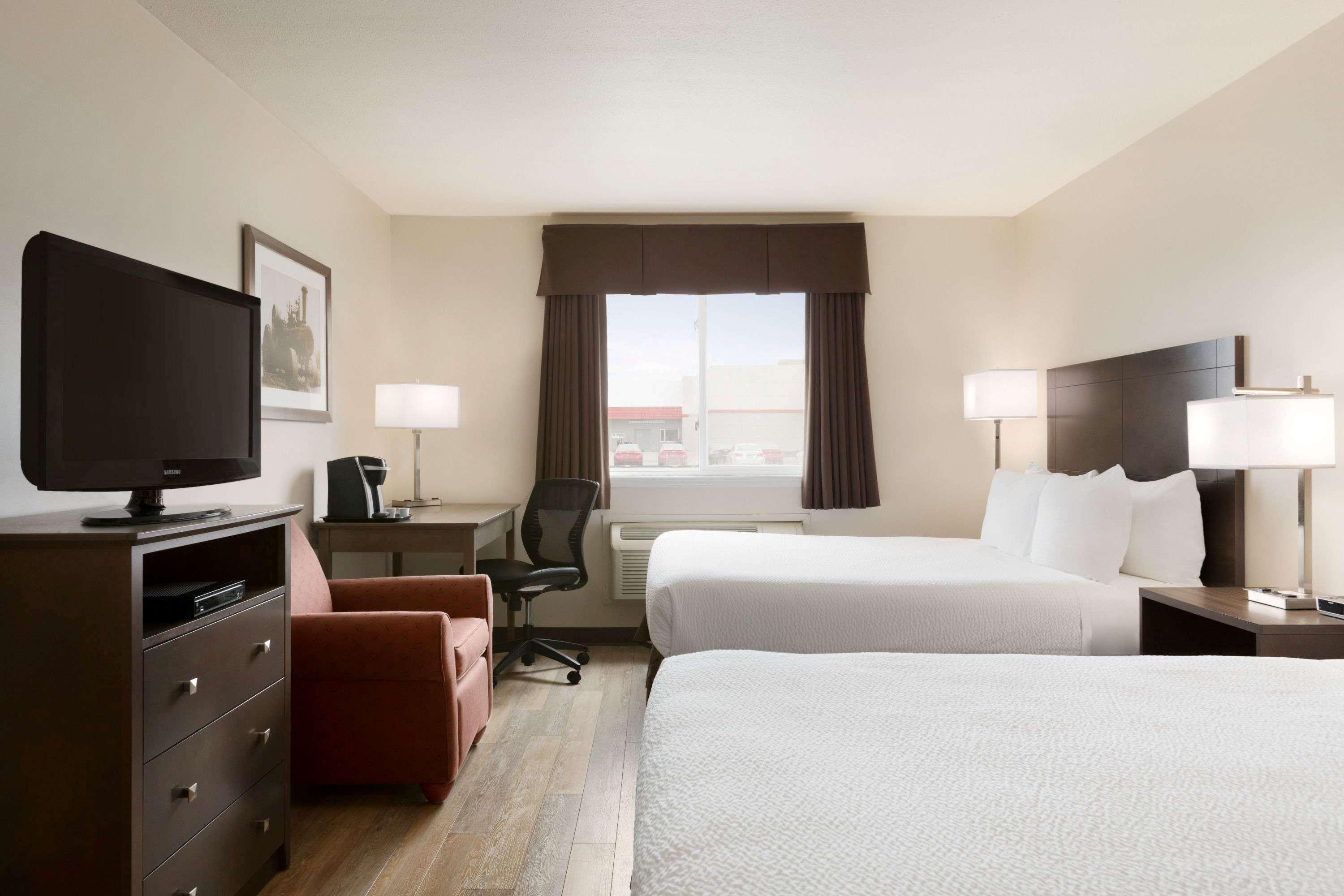 Days Inn By Wyndham Steinbach Kültér fotó