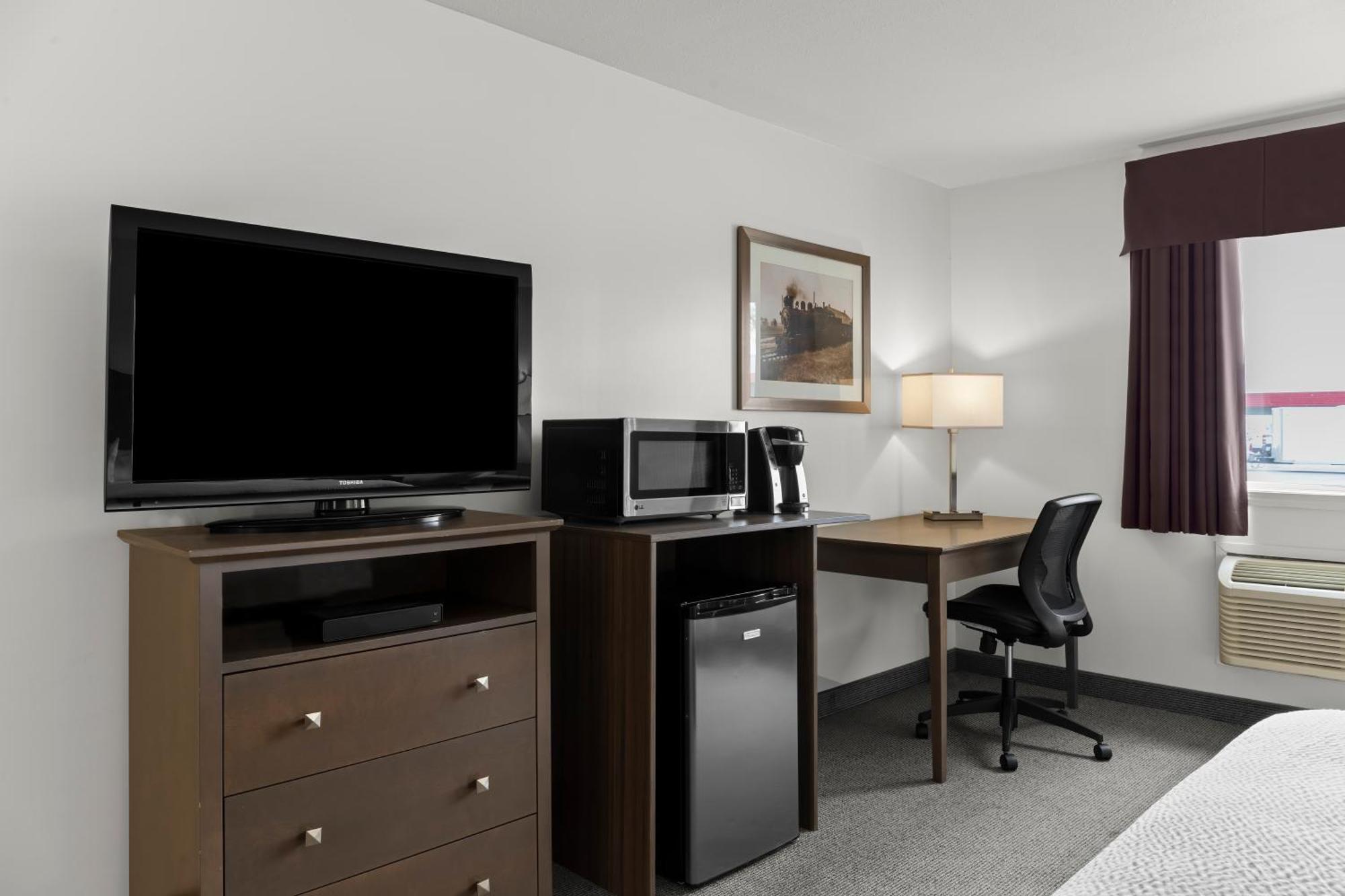Days Inn By Wyndham Steinbach Kültér fotó
