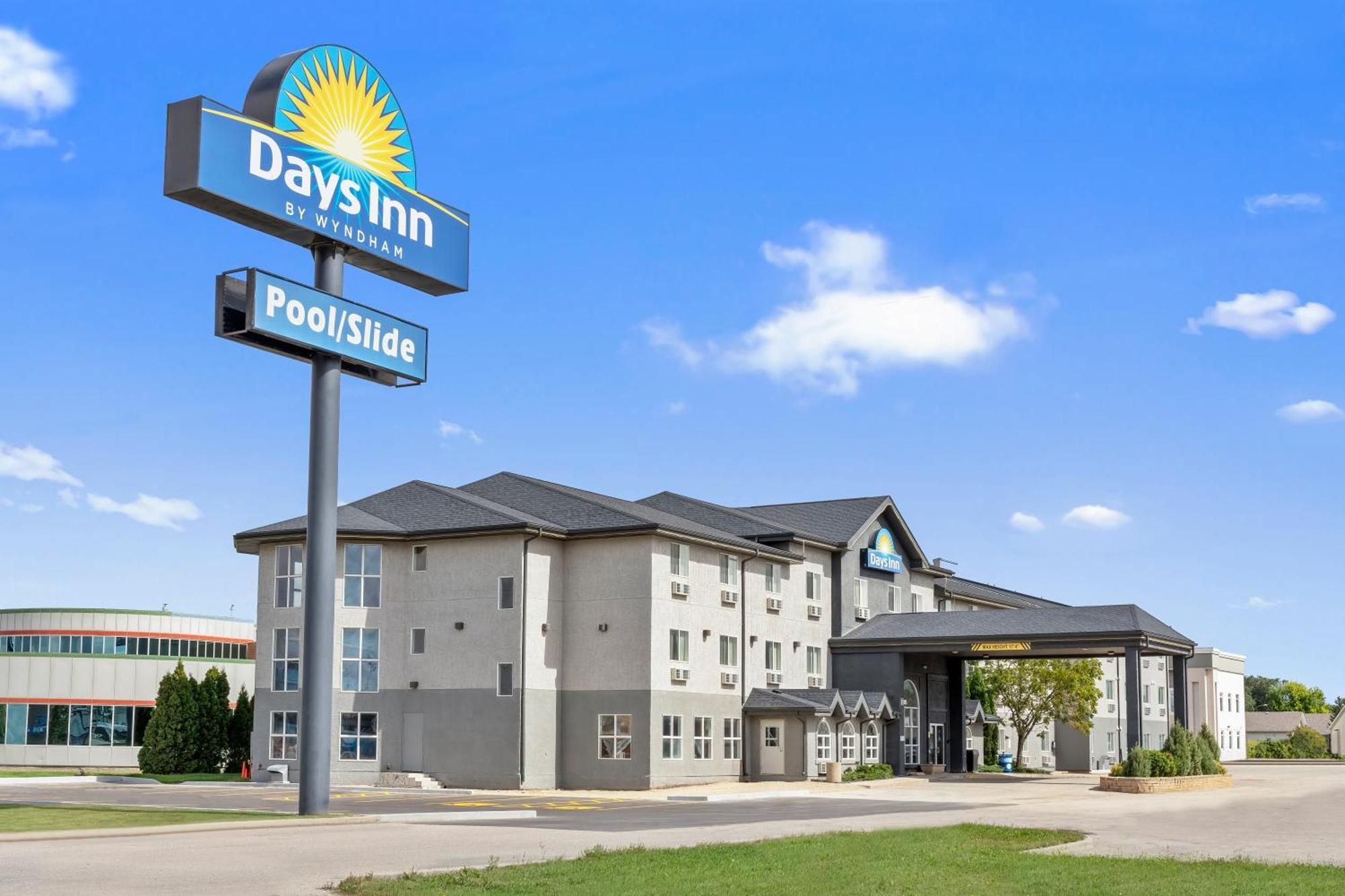 Days Inn By Wyndham Steinbach Kültér fotó