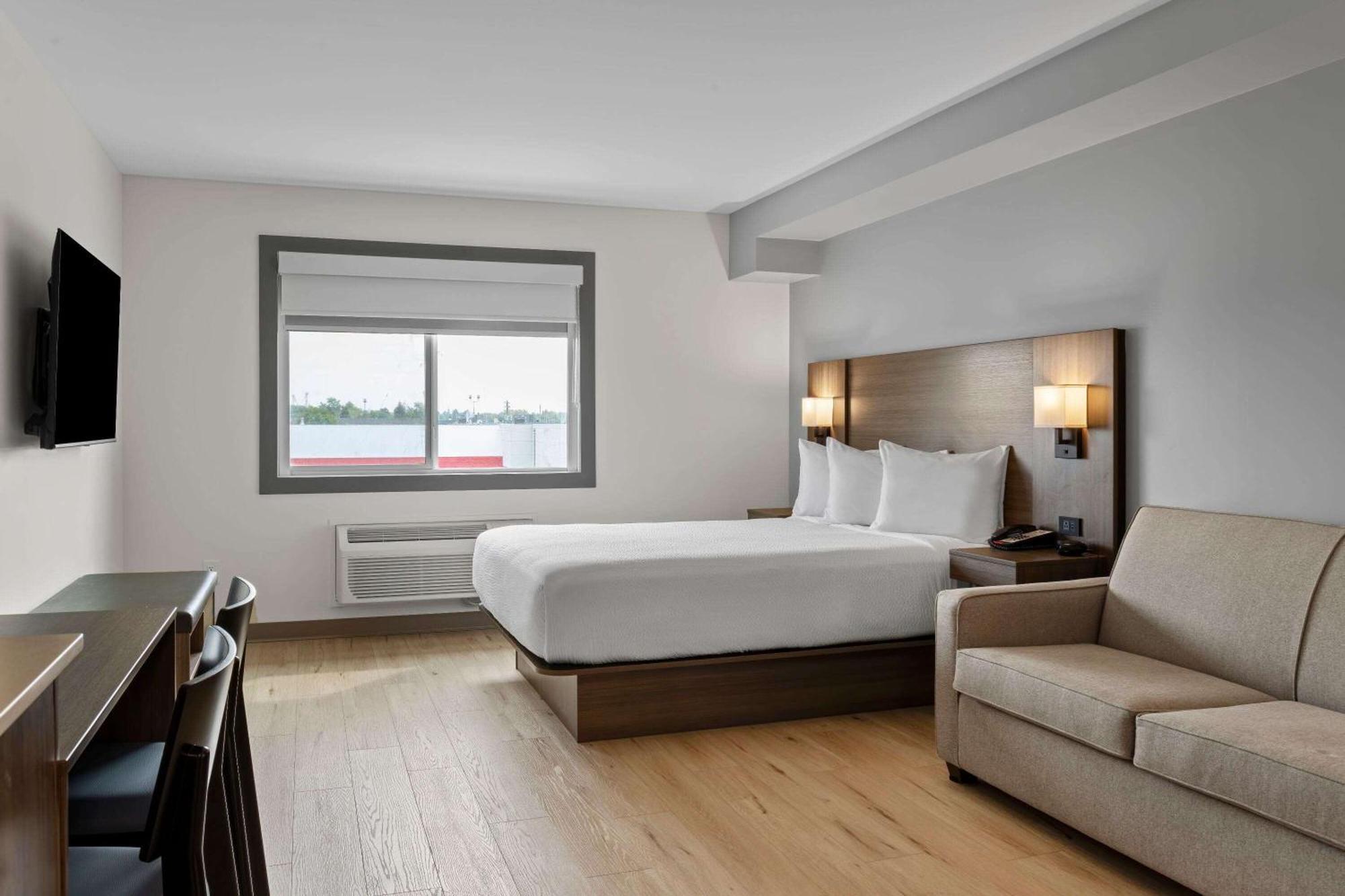 Days Inn By Wyndham Steinbach Kültér fotó