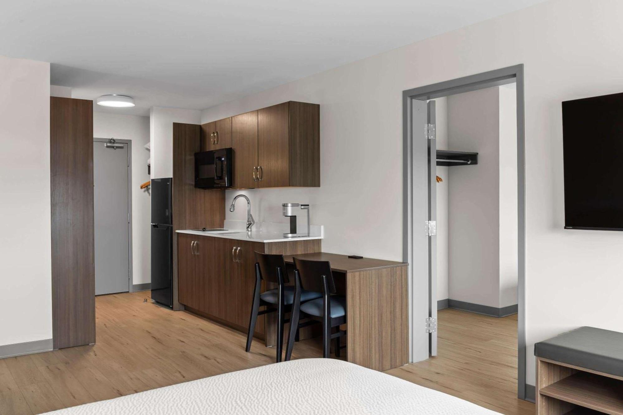 Days Inn By Wyndham Steinbach Kültér fotó