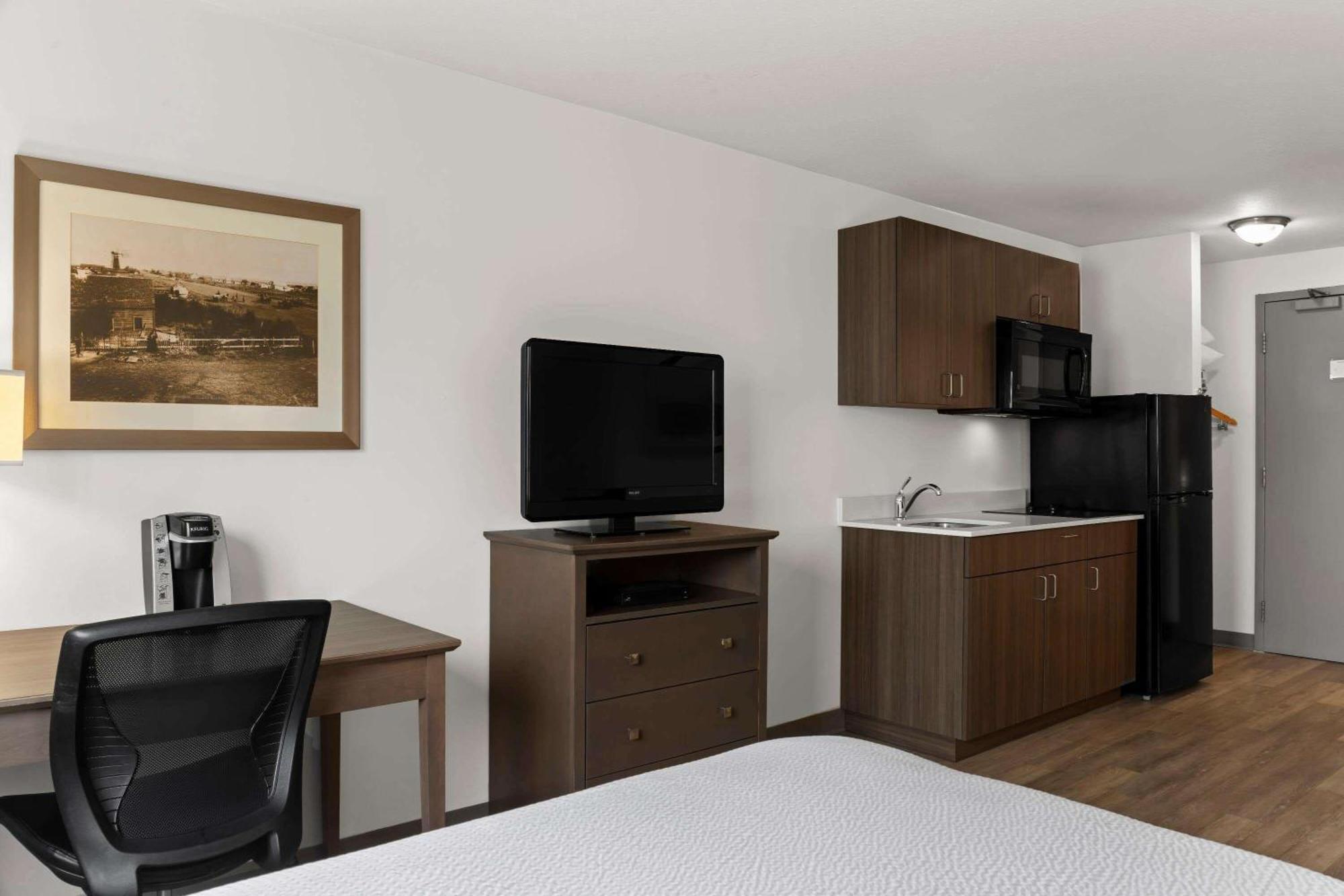 Days Inn By Wyndham Steinbach Kültér fotó